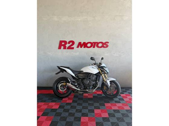 HONDA CB 600F HORNET HONDA CB 600F HORNET